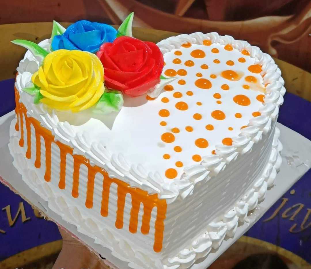 Premium RED N White Velvet Cake